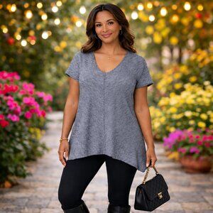 MODERN DRAPE ✦ CABLE & GAUGE HEATHER GRAY HANDKERCHIEF HEM TOP — SIZE L